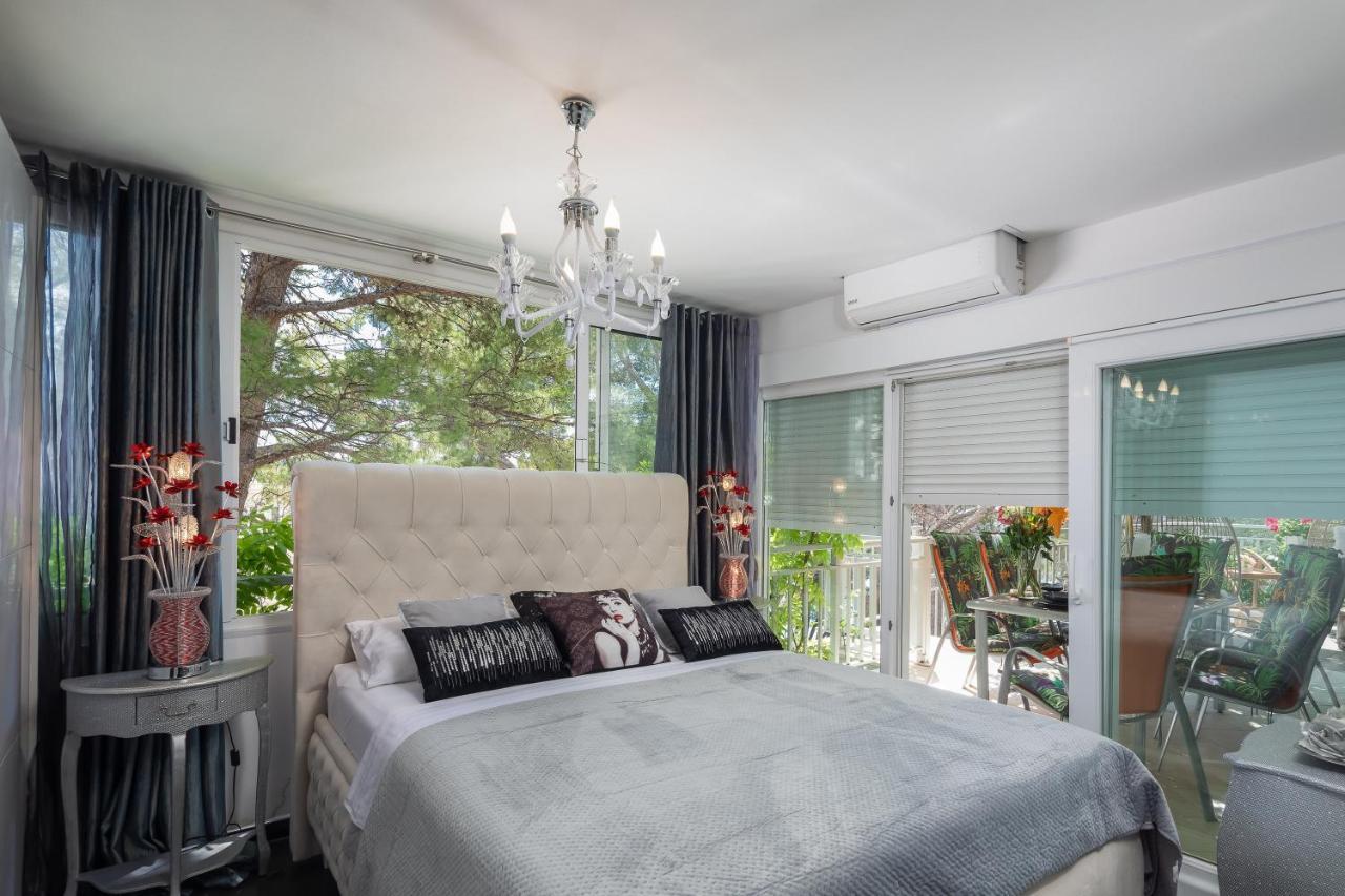 Beachfront Apartment Romilda Makarska Dış mekan fotoğraf