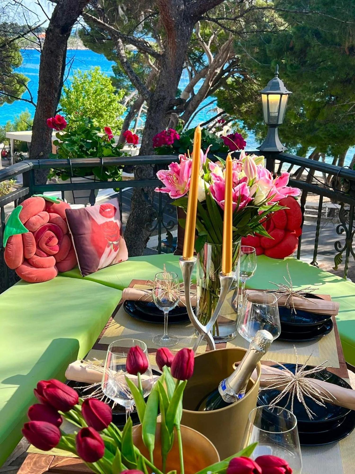 Beachfront Apartment Romilda Makarska Dış mekan fotoğraf