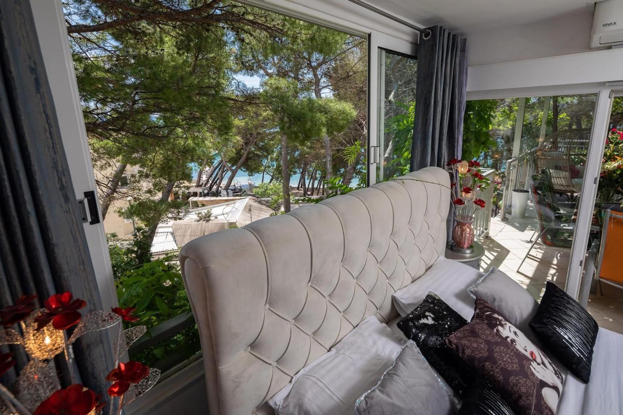 Beachfront Apartment Romilda Makarska Dış mekan fotoğraf